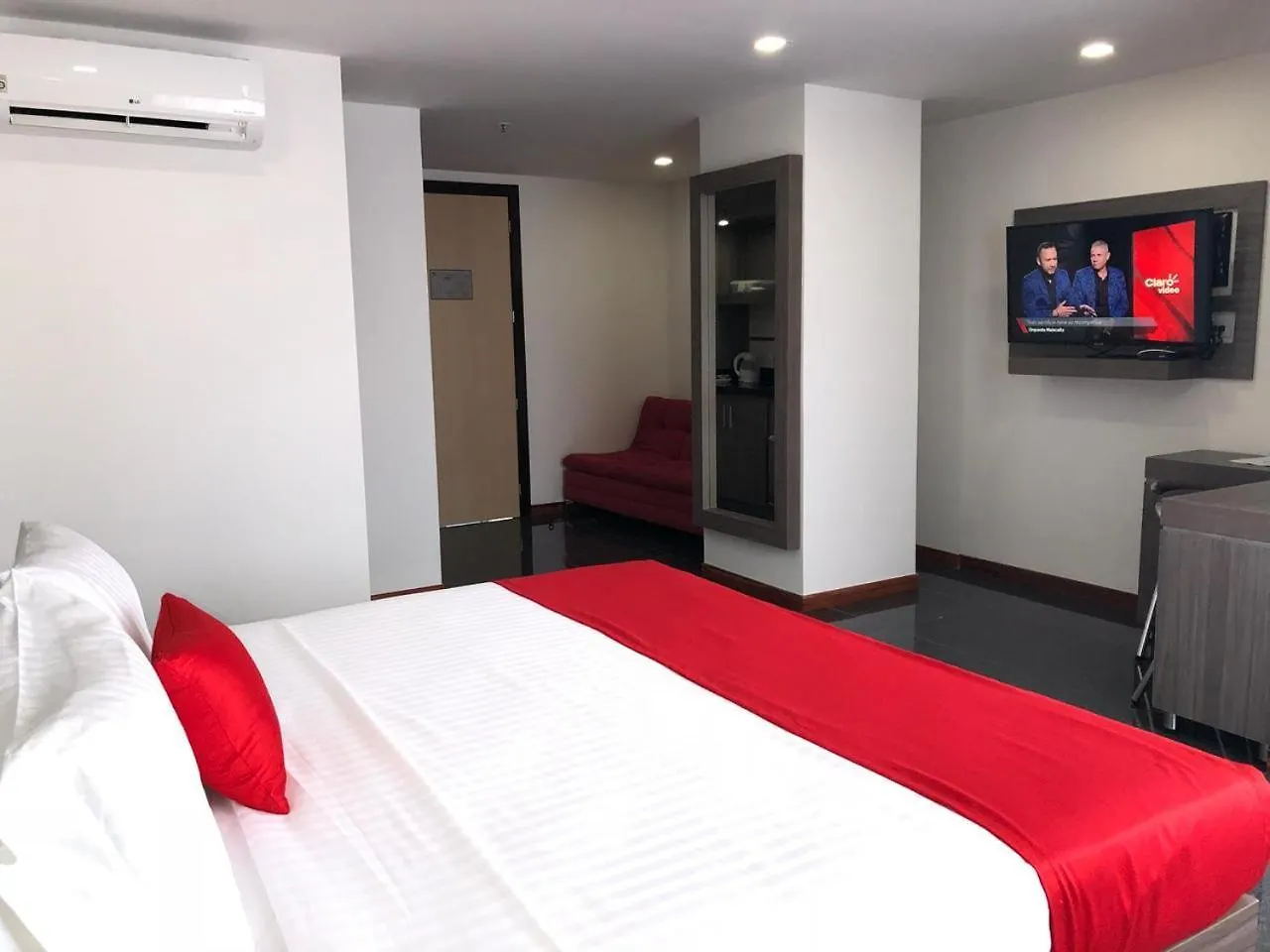 Hotel Be Suites קאלי קולומביה