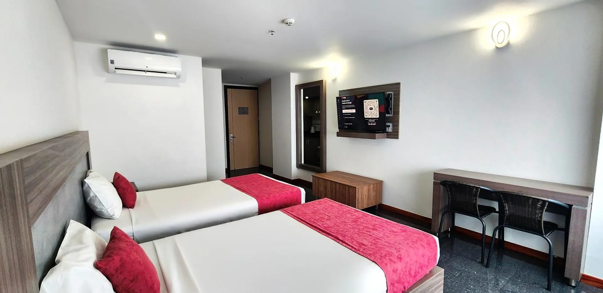 ****  Hotel Be Suites كالي كولومبيا