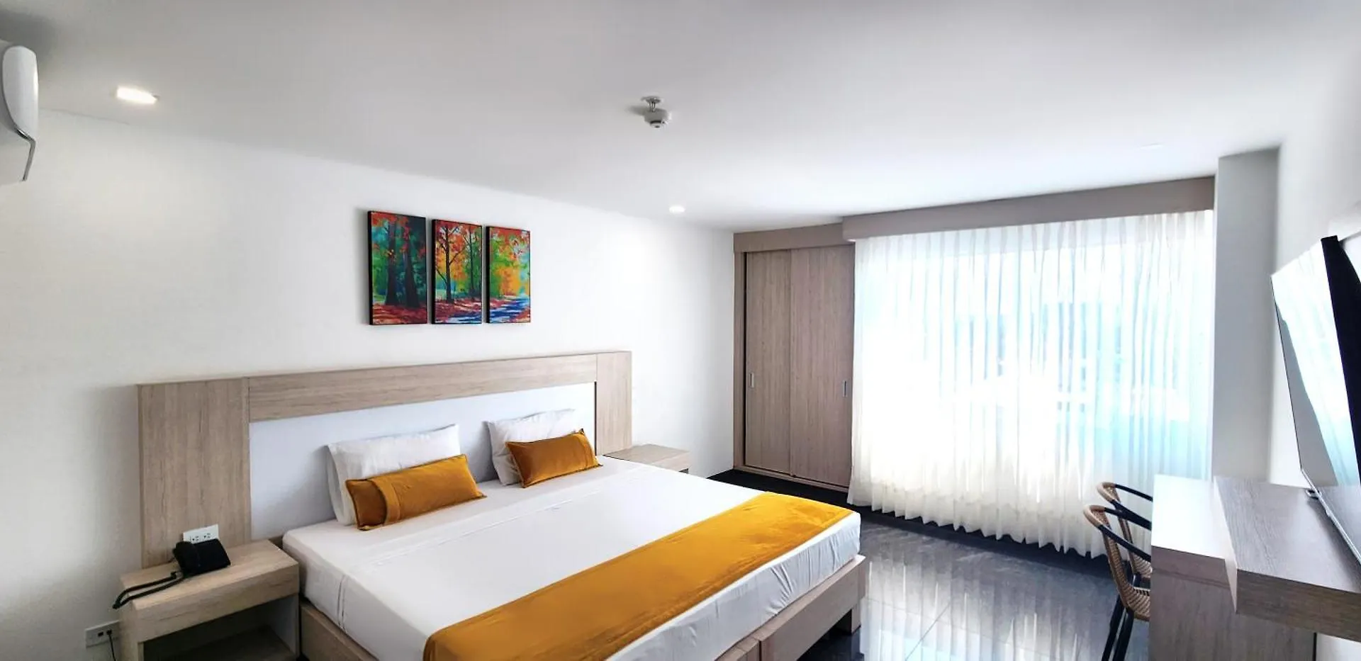 Hotel Be Suites 칼리